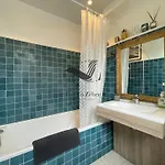 Cocon Bleu - Maison Idealement Situee Avec Jardin * Rochefort (Charente-Maritime)