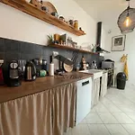 Cocon Bleu - Maison Idealement Situee Avec Jardin * Rochefort (Charente-Maritime)