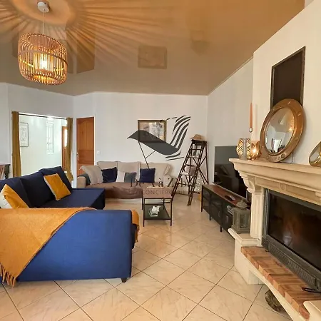 Cocon Bleu - Maison Idealement Situee Avec Jardin Pensión Rochefort (Charente-Maritime)