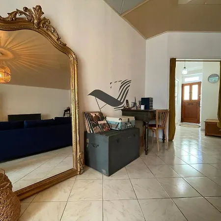 Penzion Cocon Bleu - Maison Idealement Situee Avec Jardin