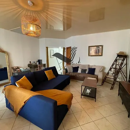 Cocon Bleu - Maison Idealement Situee Avec Jardin Rochefort (Charente-Maritime)